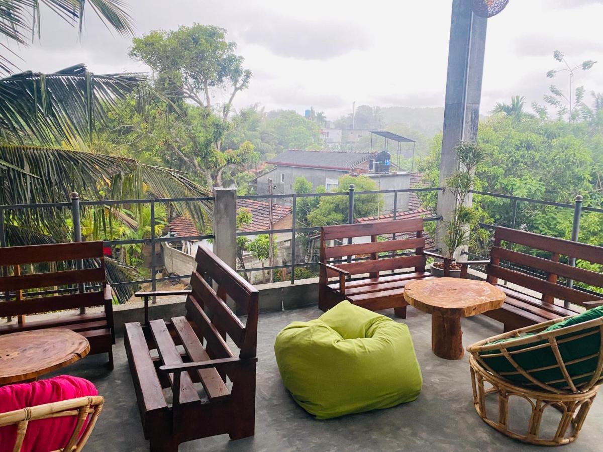 Hotel Maco Sweet House Mirissa Exterior foto